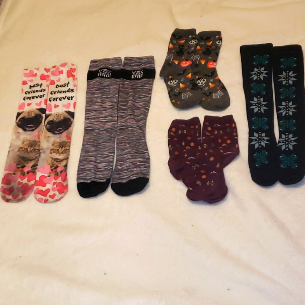 Lot of 5 Assorted Holiday & Victoria's Secret Sock